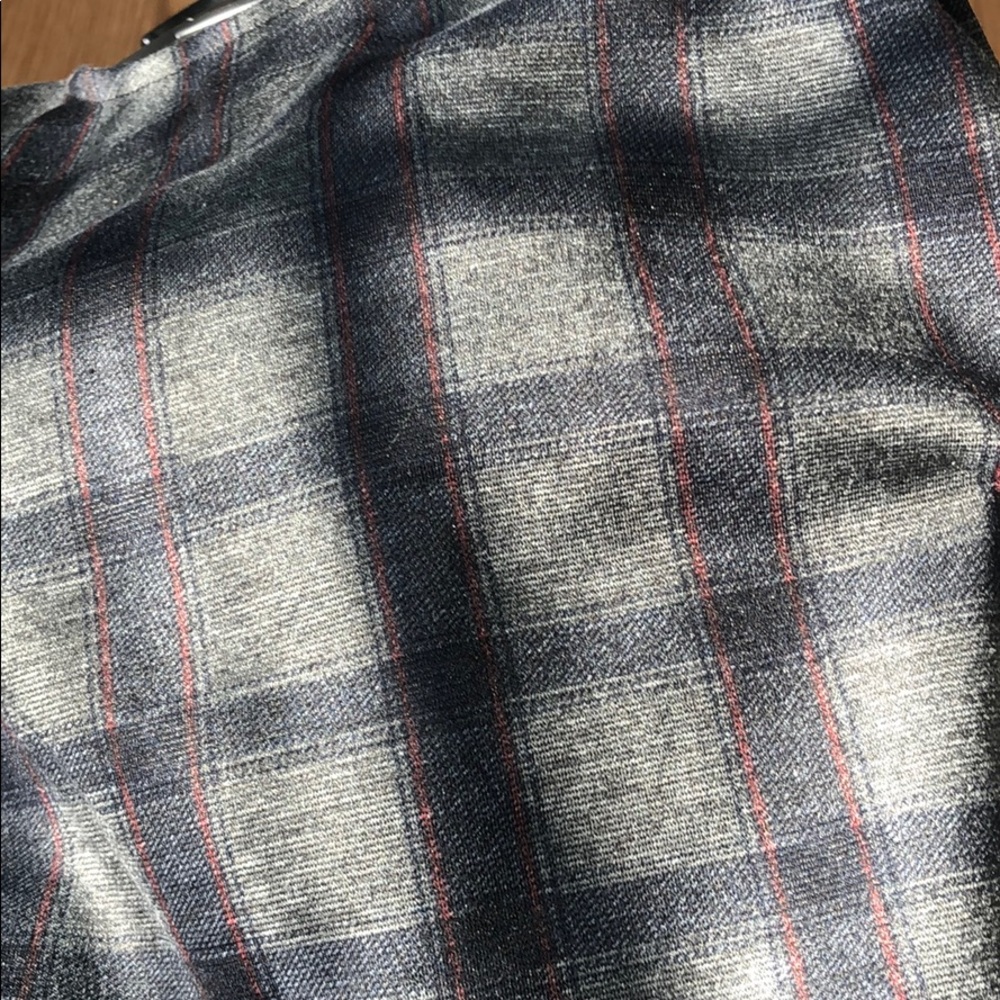 Cropped Tank - Picture 3 of 3